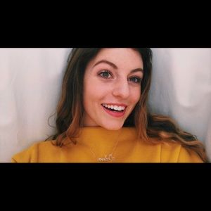 Meet your Posher, Madison